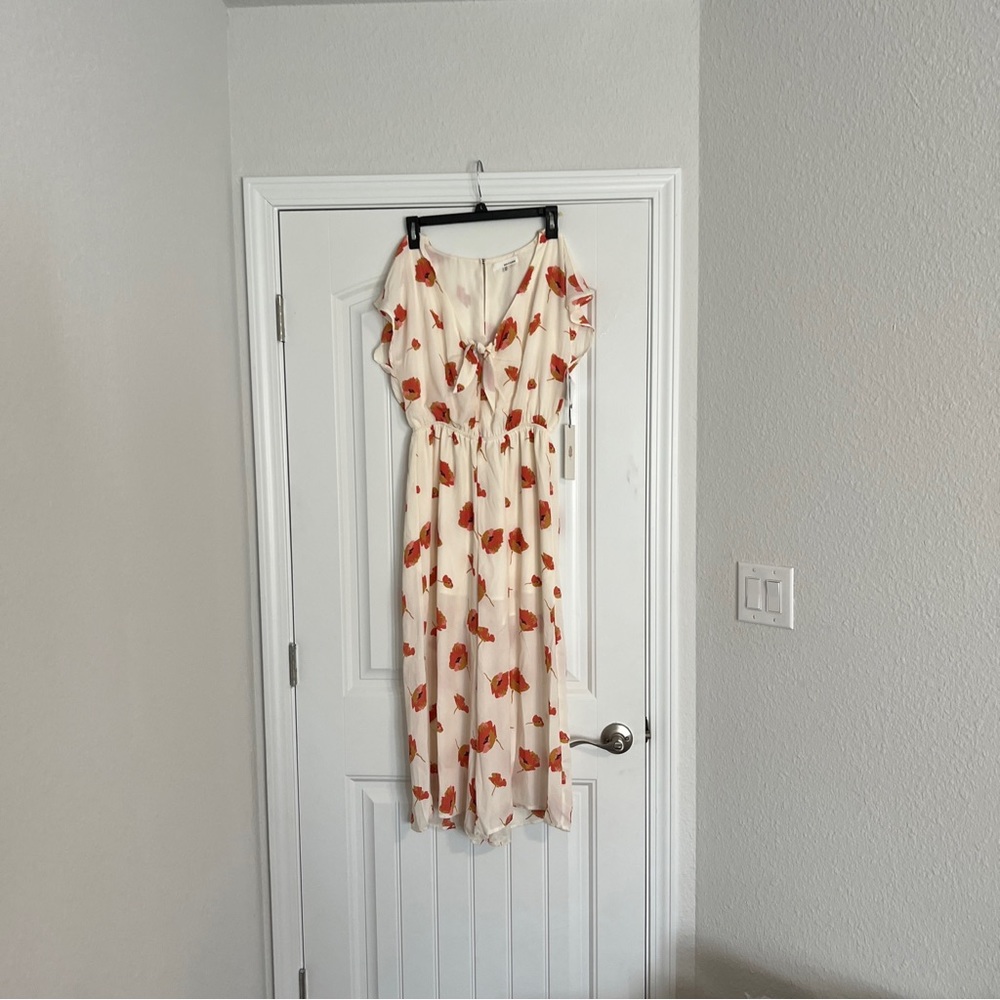 NWT June & Hudson cream and peach pull on jumpsuit size M  casual or dressy.